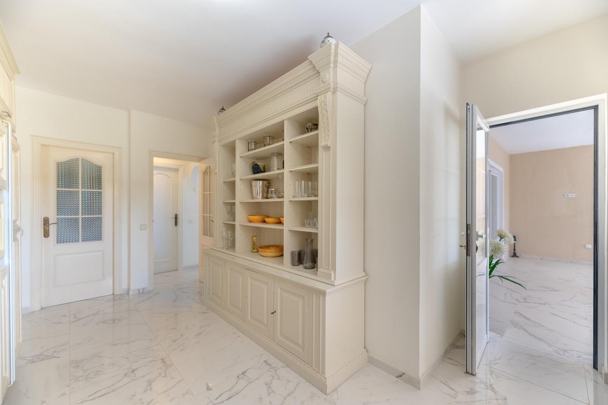 Appartamento 4 Bdrm Andalusian W Cinema & Sea Views *
